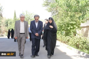 بازدید دکتر خدایی معاون وزیر و رئیس سازمان سنجش کشور از بزرگترین رقابت تحصیلی کشور در دانشکده فنی دختران تهران ولیعصر (عج)