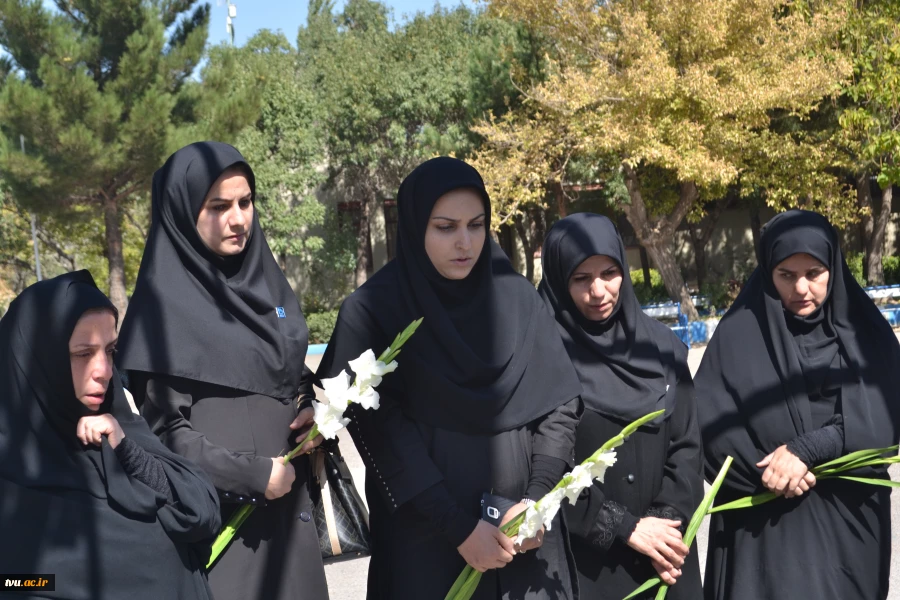 آئین غباروبی و عطرافشانی مزار شهدای گمنام دانشگاه فنی و حرفه ای استان آذربایجان شرقی 3