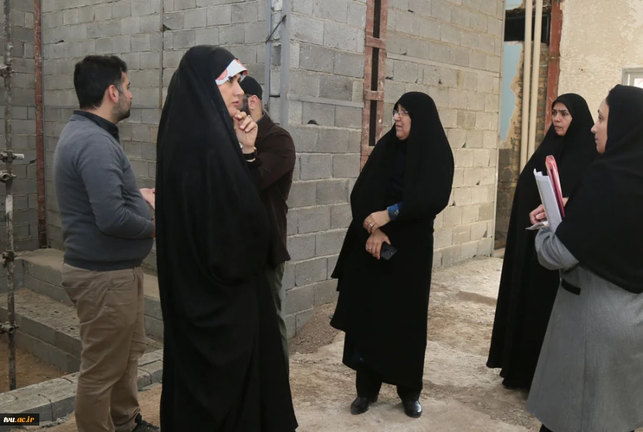 مشاور معاون علمی و فناوری رییس جمهوری در امور بانوان از محل احداث مرکز نوآوری دانشکده دکتر شریعتی بازدید نمود 2