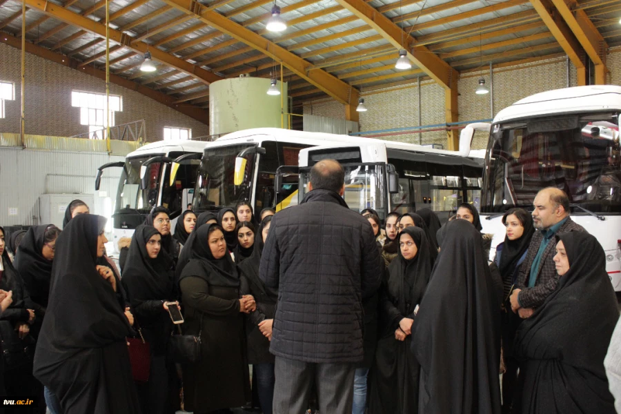 بازدید علمی دانشجویان رشته کامپیوتر دانشکده فنی و حرفه ای دختران نرجس سمنان از شرکت تولیدی عقاب افشان سمنان بزرگترین شرکت اتوبوس و مینی بوس سازی ایران 9