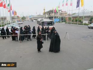 حضور دانشجویان و همکاران و اساتید  بسیجی آموزشکده دکتر معین در گلزار شهدای رشت به مناسبت گرامیداشت هفته بسیج 4