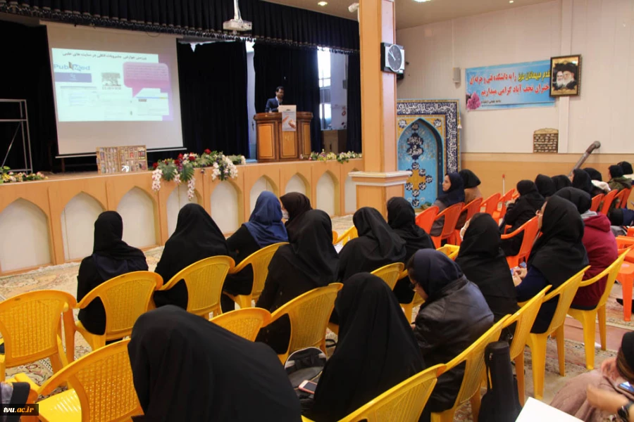 کارگاه آموزشی پیشگیری از سو مصرف مواد مخدر در بین جوانان با سخنرانی آقای دکتر حسامی در دانشکده فنی وحرفه ای دختران نجف آباد (سمیه) برگزار شد. 3