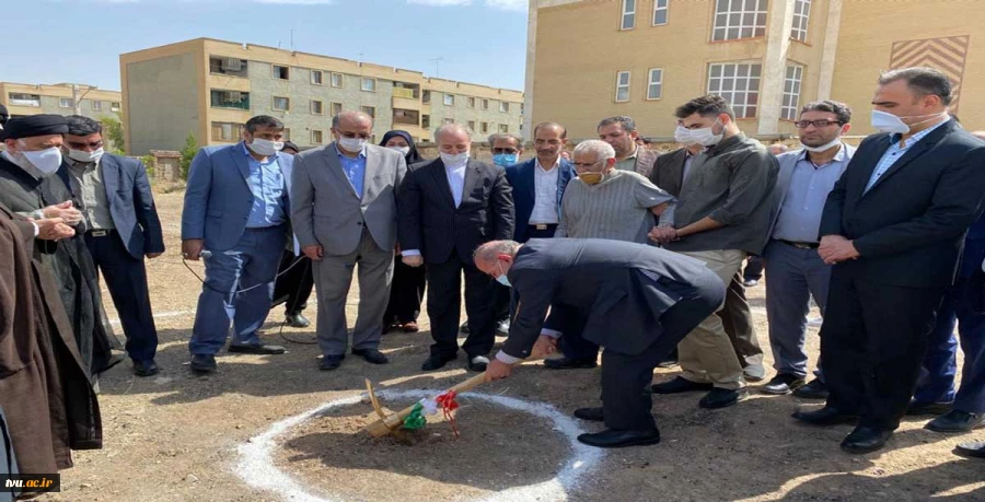 مراسم کلنگ زنی احداث ساختمان آموزشی آموزشکده فنی وحرفه ای دختران قم 2